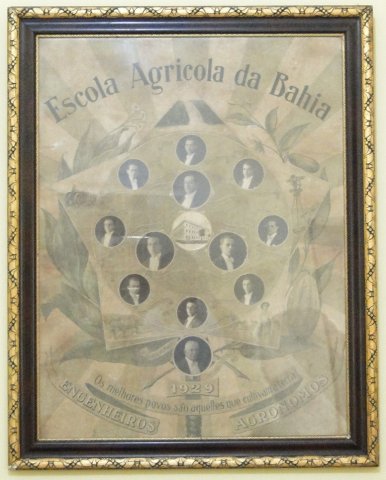 Quadro comemorativo da última turma formada em São Bento das Lages, em 1929